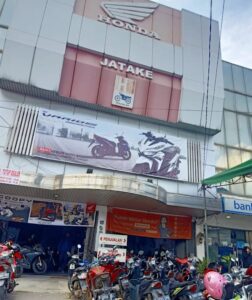 Dealer Resmi Honda Jatake Motor Mengajak Pelanggan Nasional untuk Nonton Bareng