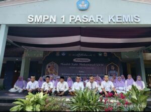 SMPN 1 Pasar Kemis Peringati Maulid Nabi Muhammad SAW
