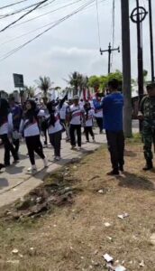 Pawai Obor PORKAB Tangerang, Kecamatan Mauk Serahkan Obor ke Kecamatan Kemiri