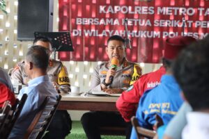 Kapolres Metro Tangerang Kota Silaturahmi dengan Elemen Serikat Buruh, Wujud Sinergi Jaga Kondusivitas Daerah