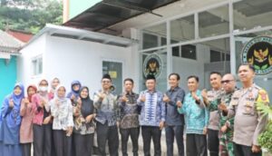 Wakil Bupati Serang Pastikan Pelayanan SPPG Citerep Virus Sesuai SOP BGN