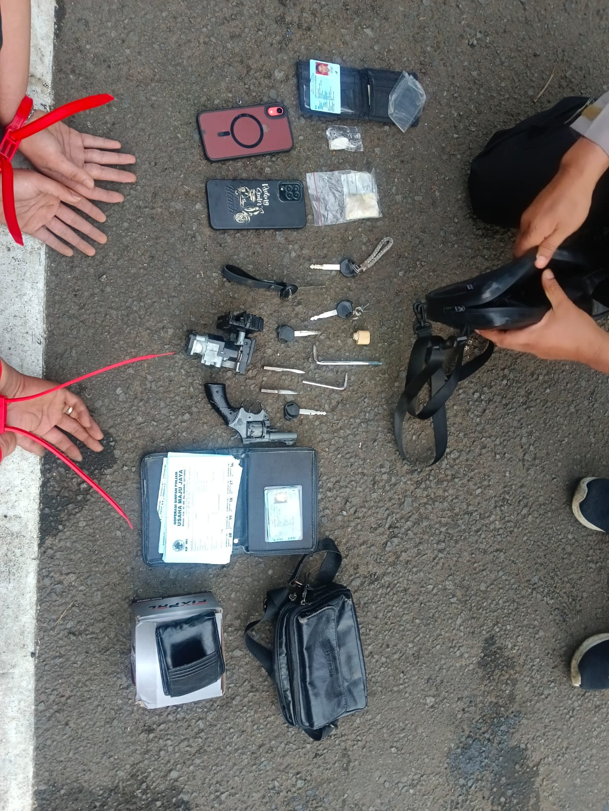 Dua Pelaku Curanmor Ditangkap Usai Kejar-kejaran Dini Hari, Polisi Sita Kunci T dan Pistol Mainan