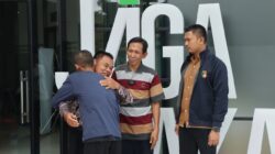 Polisi Fasilitasi Perdamaian Kasus Viral Pelemparan Petasan ke Sopir Angkot di Cipondoh